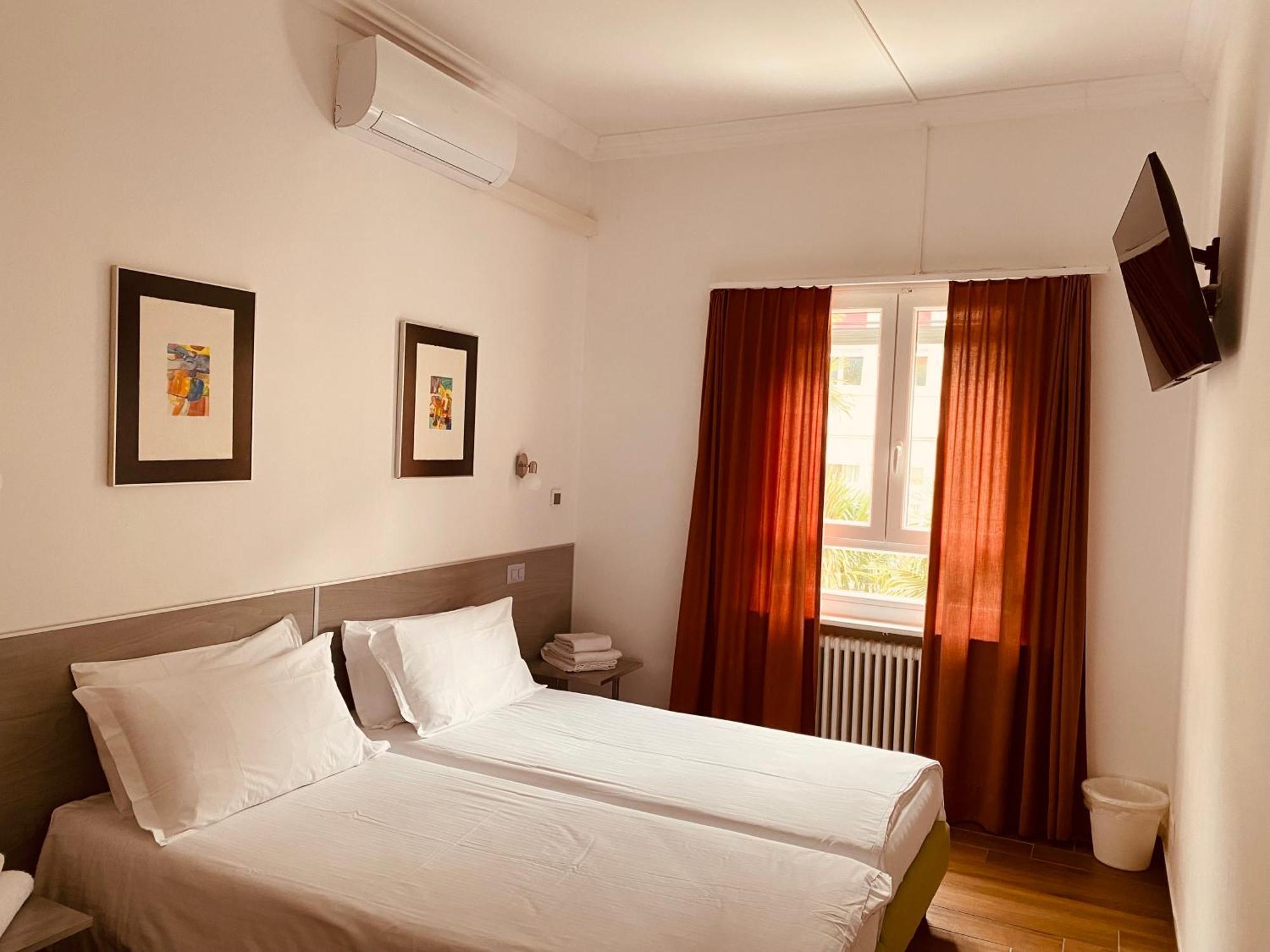Hotel Garni Montaldi Muralto Buitenkant foto