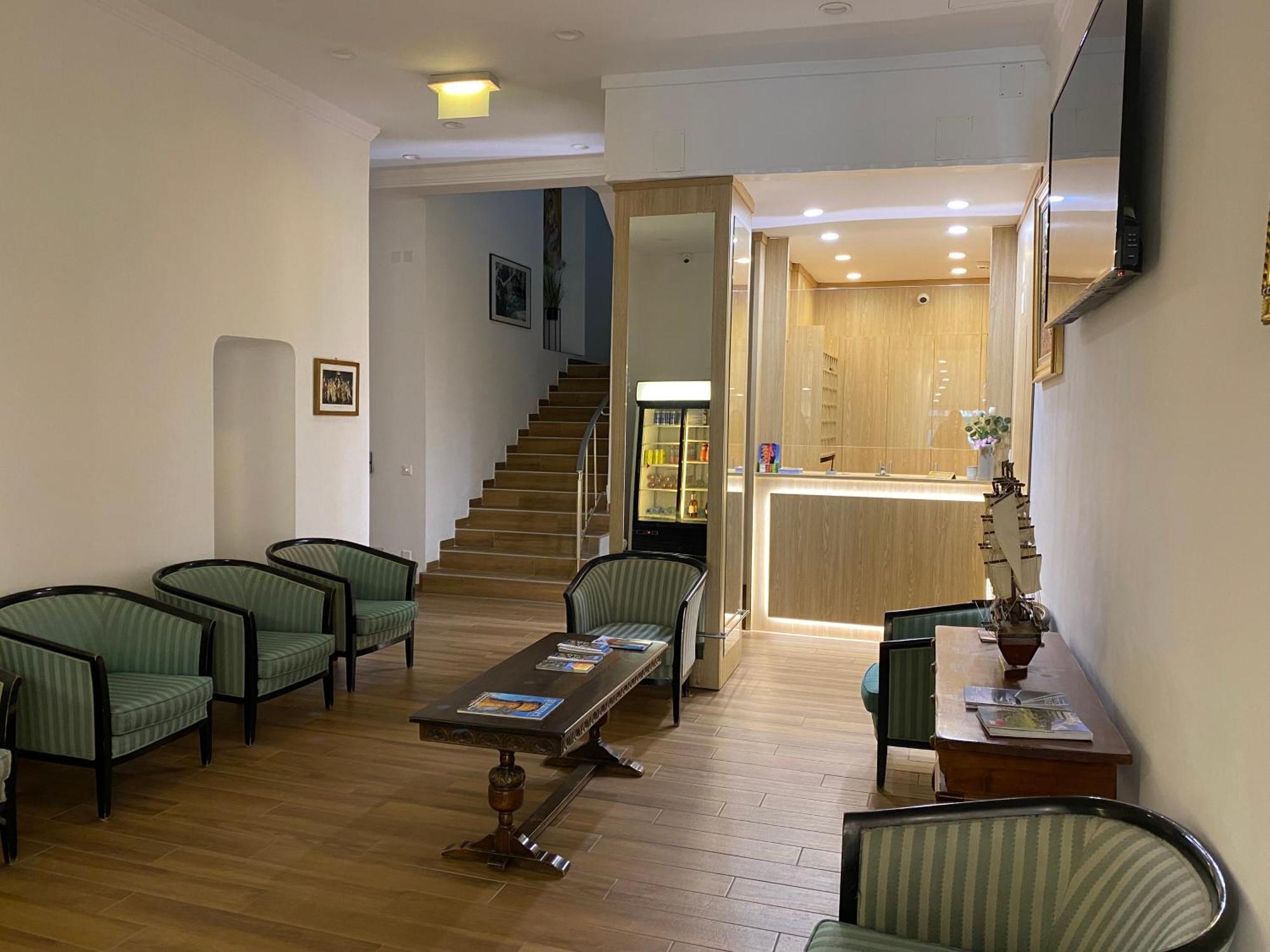 Hotel Garni Montaldi Muralto Buitenkant foto