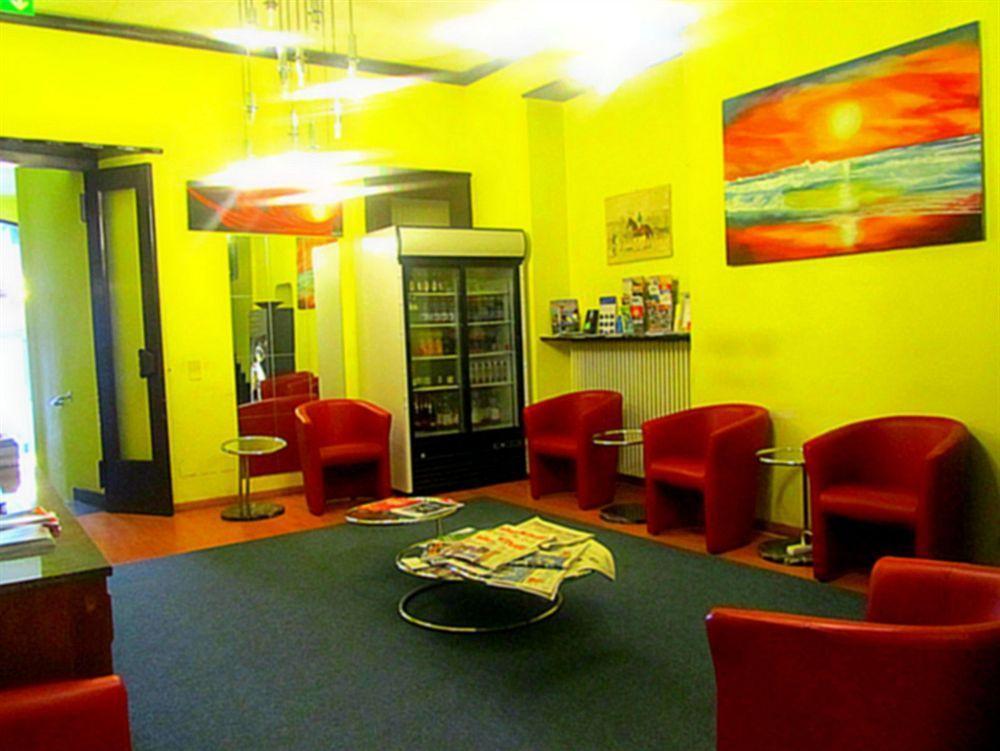 Hotel Garni Montaldi Muralto Buitenkant foto
